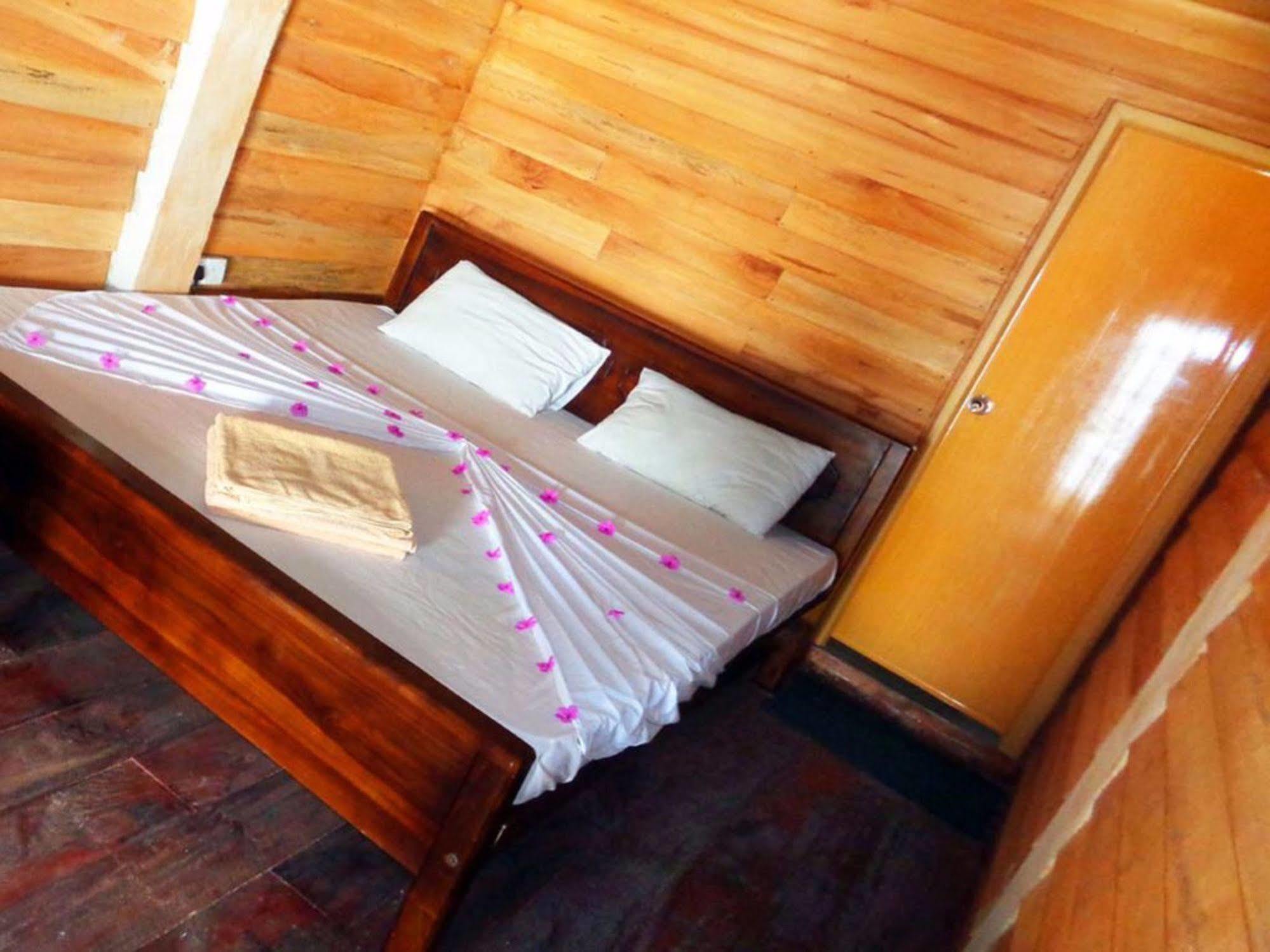 Reggae Zone Beach Resort Tangalle Luaran gambar